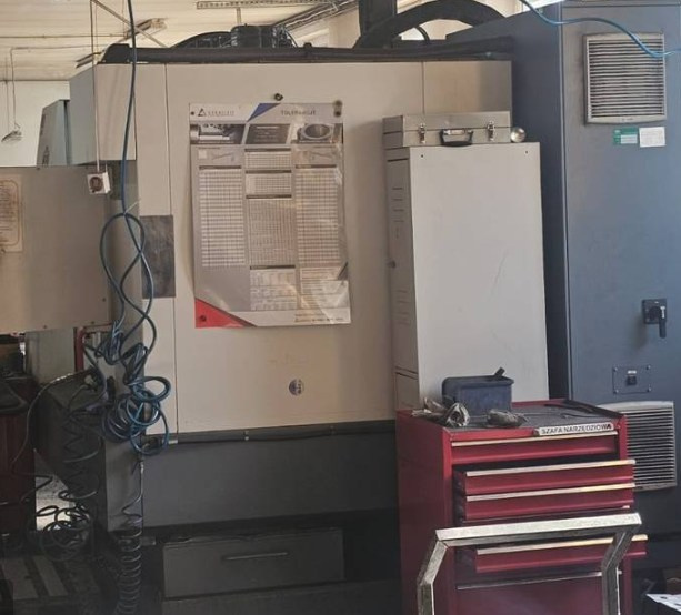 Obráběcí centra - vertikální MCV 1016 QUICK - 2