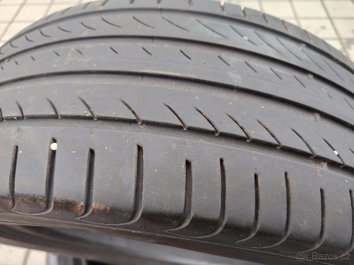 Letní gumy 235/50/19 - 2