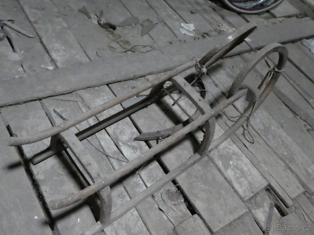 Staré sanky rohačky - 2
