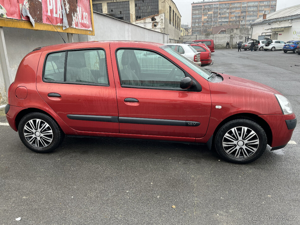Renault Clio 1.2 16V - 2