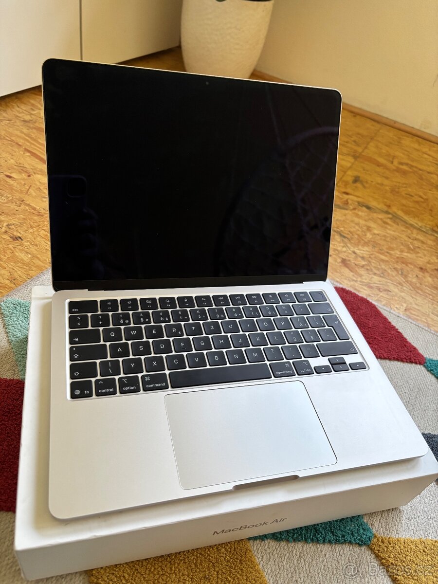 Apple MacBook Air 13 (M4, 2025) - 2