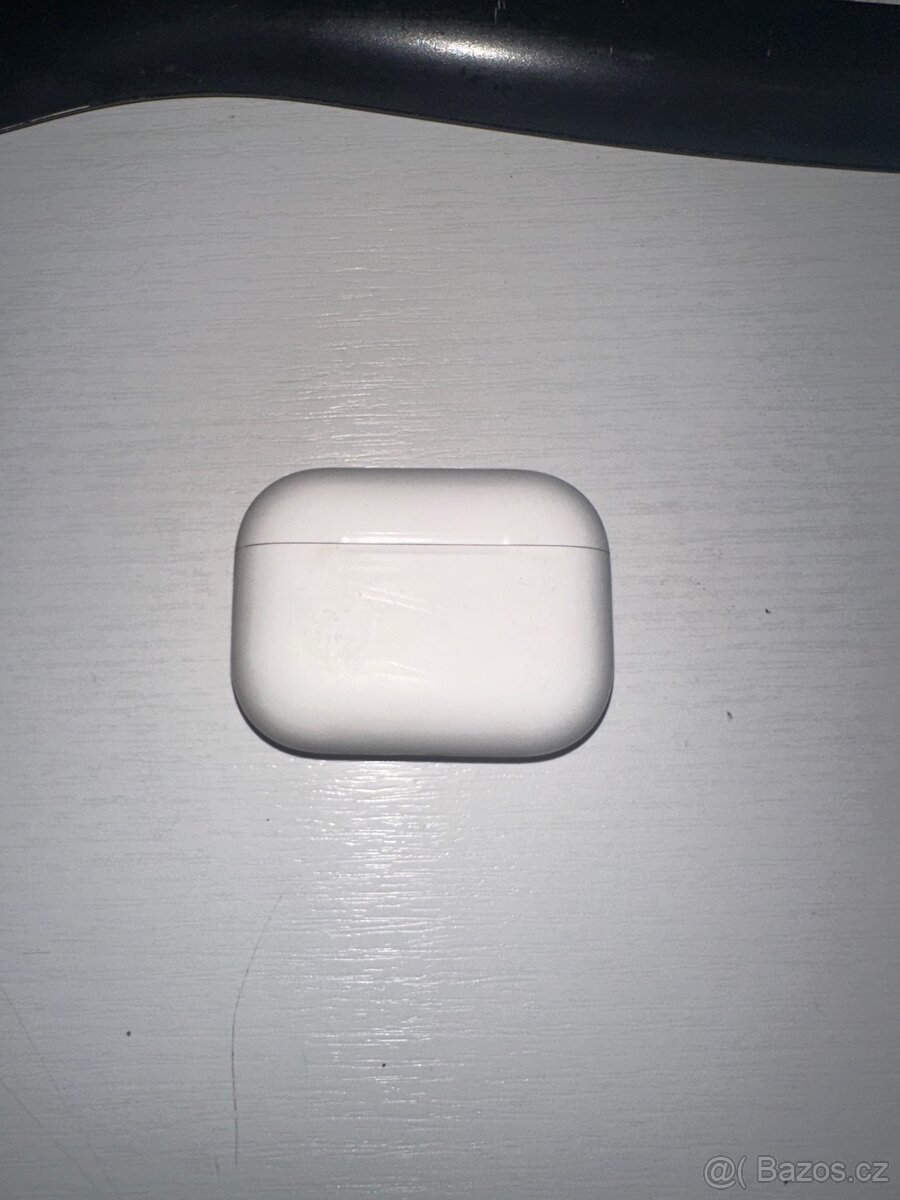 AirPods Pro 3 2025 Prodám Vyměním - 2