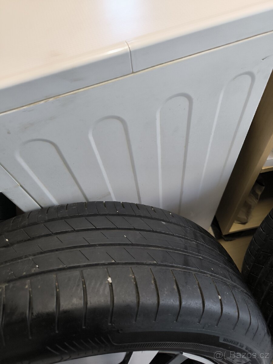Alu kola Rifter Traveller 5x108 r17 Originál,pneu 6mm - 2