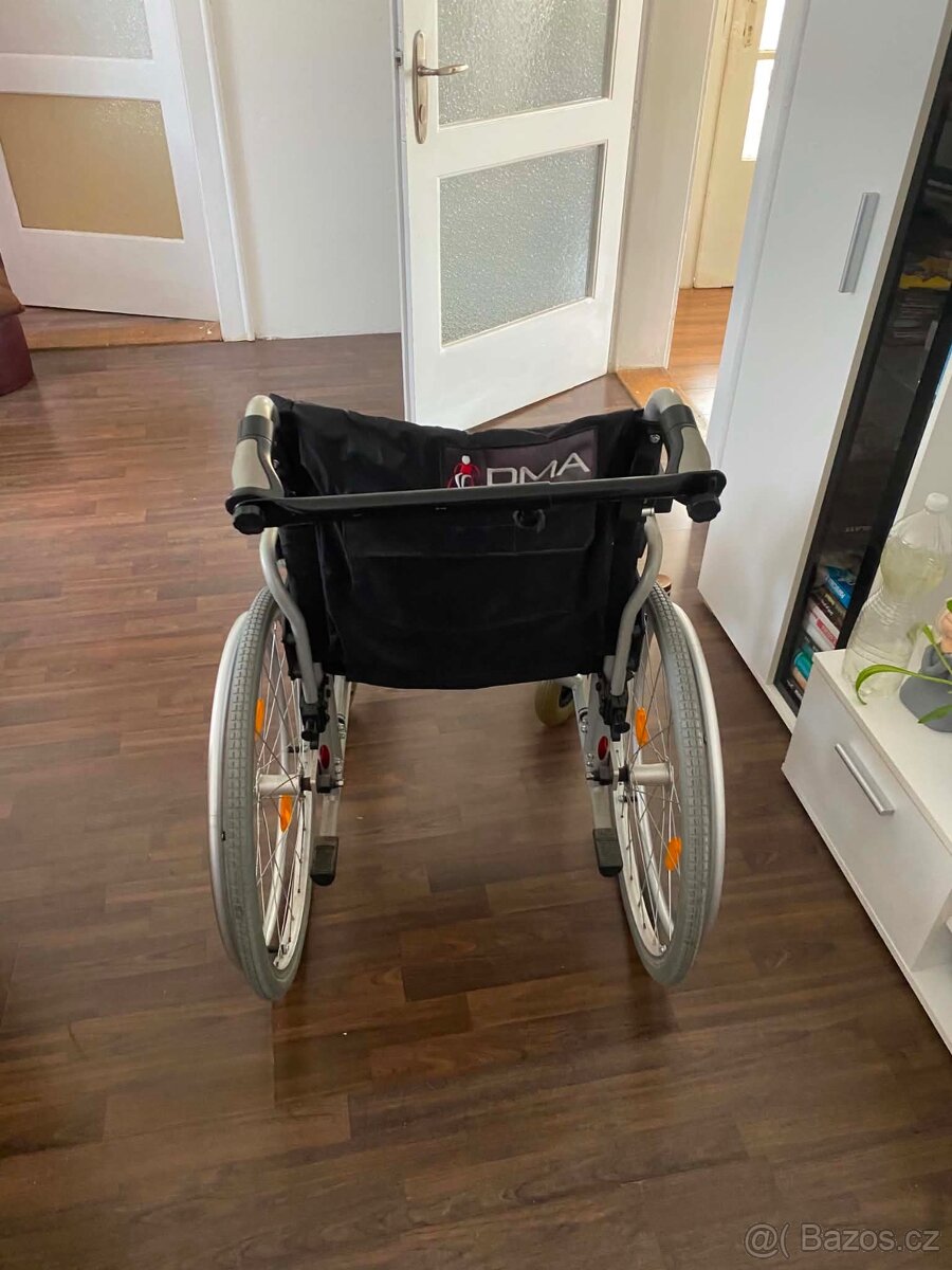 Invalidní vozík - 2