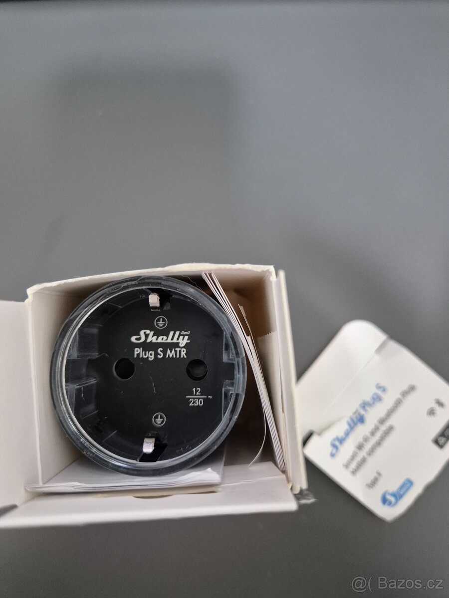 Zasuvka Shelley Plug S matter cerna - 2