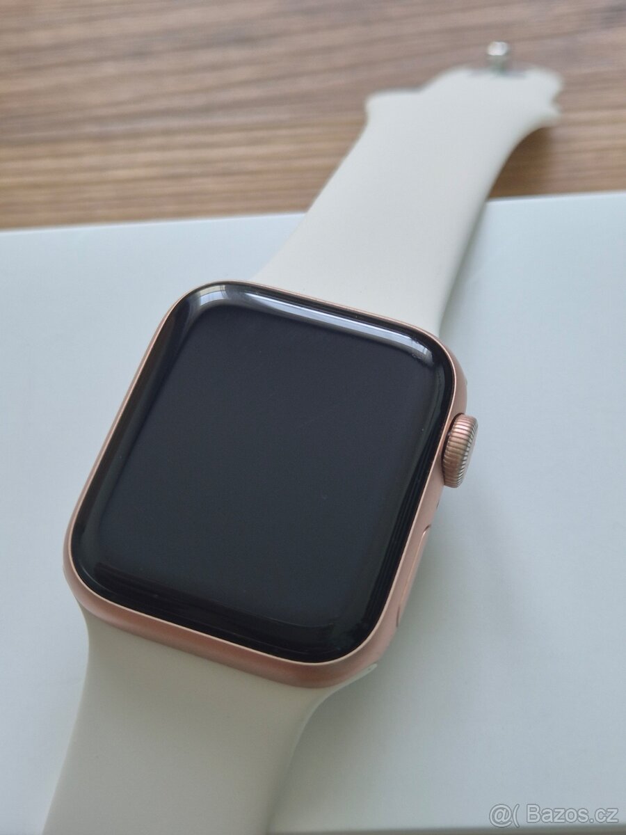 Apple Watch SE 40mm - 2