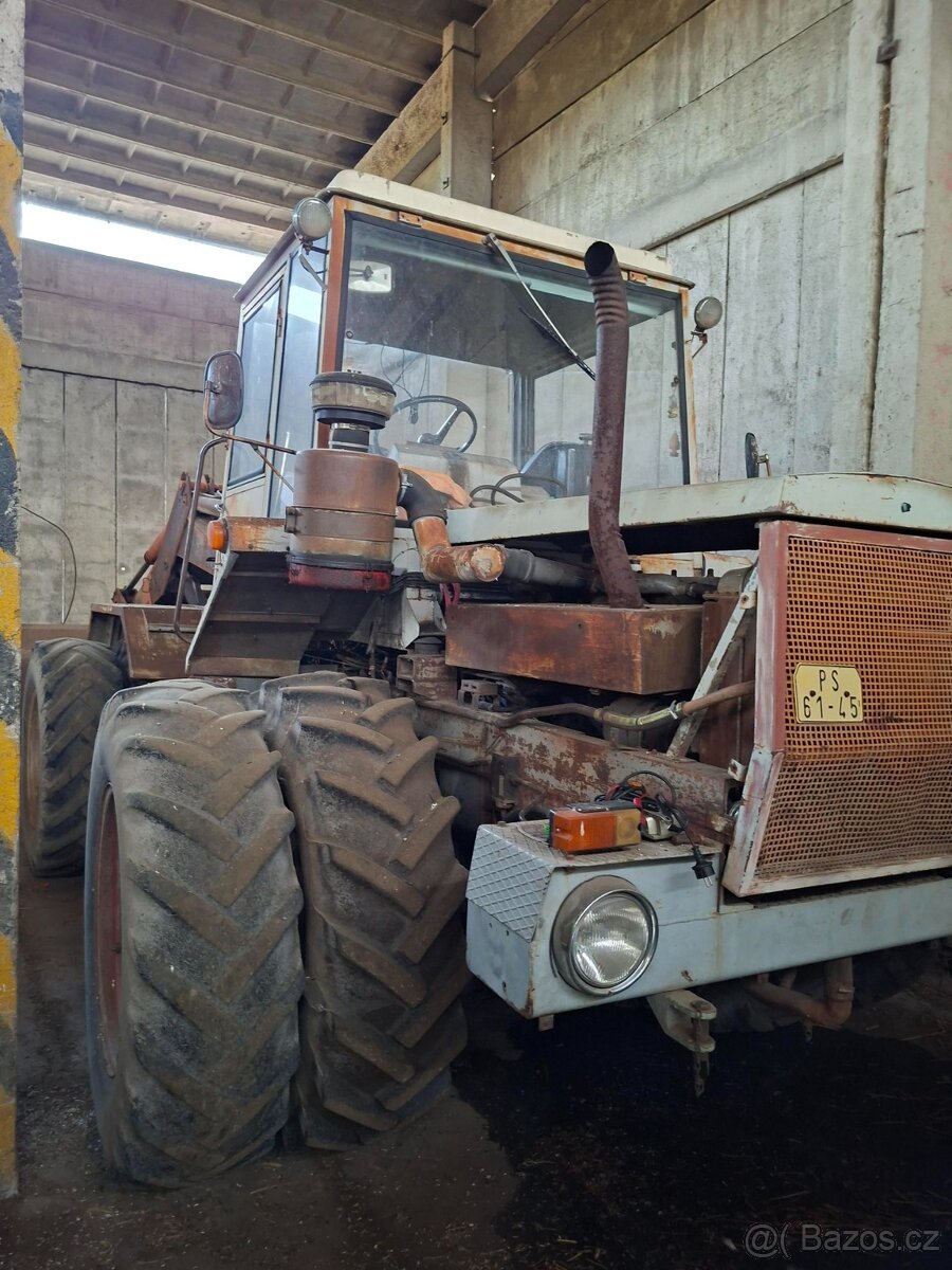 traktor Škoda - 2