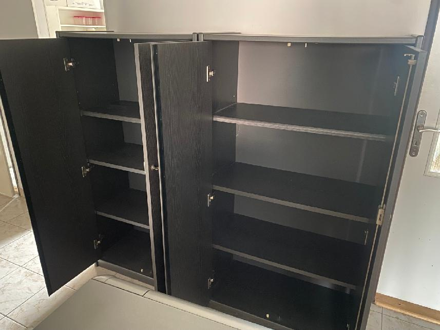 PRODÁM SKŘÍNĚ A KANCELÁŘSKÝ KONTEJNÉR - 2