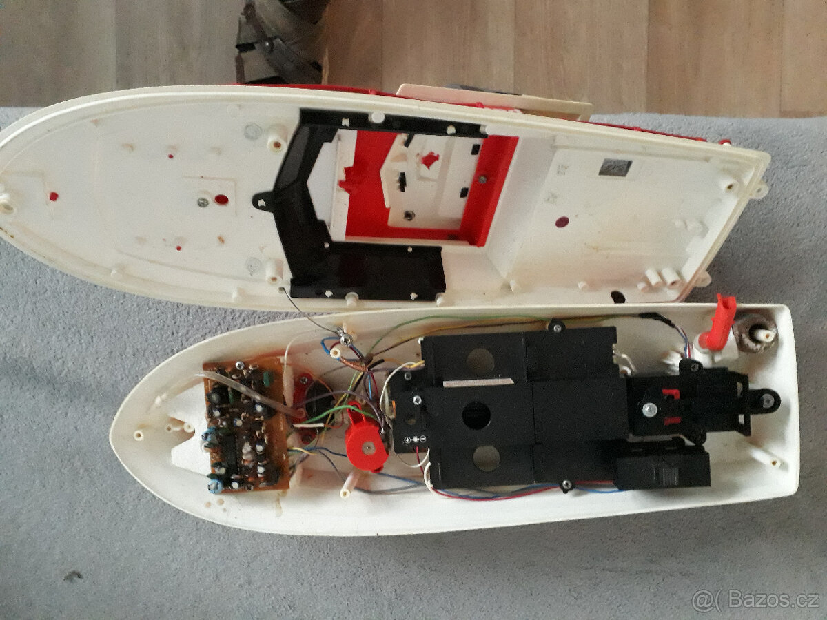 RC model záchrané lodi - 2