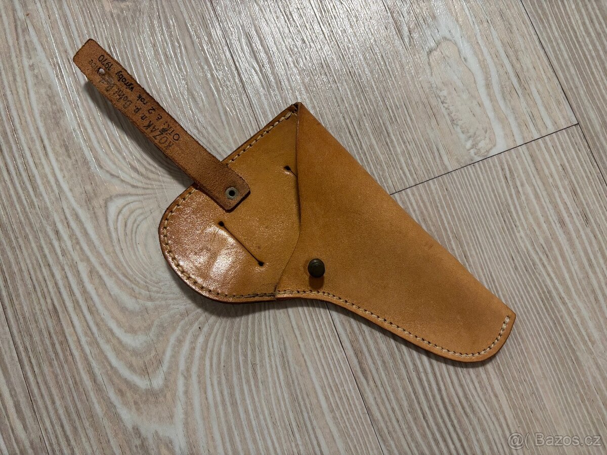 Kožené pouzdro na pistoli ČZ 50/70 světle hnědé, ČSLA, SNB - 2