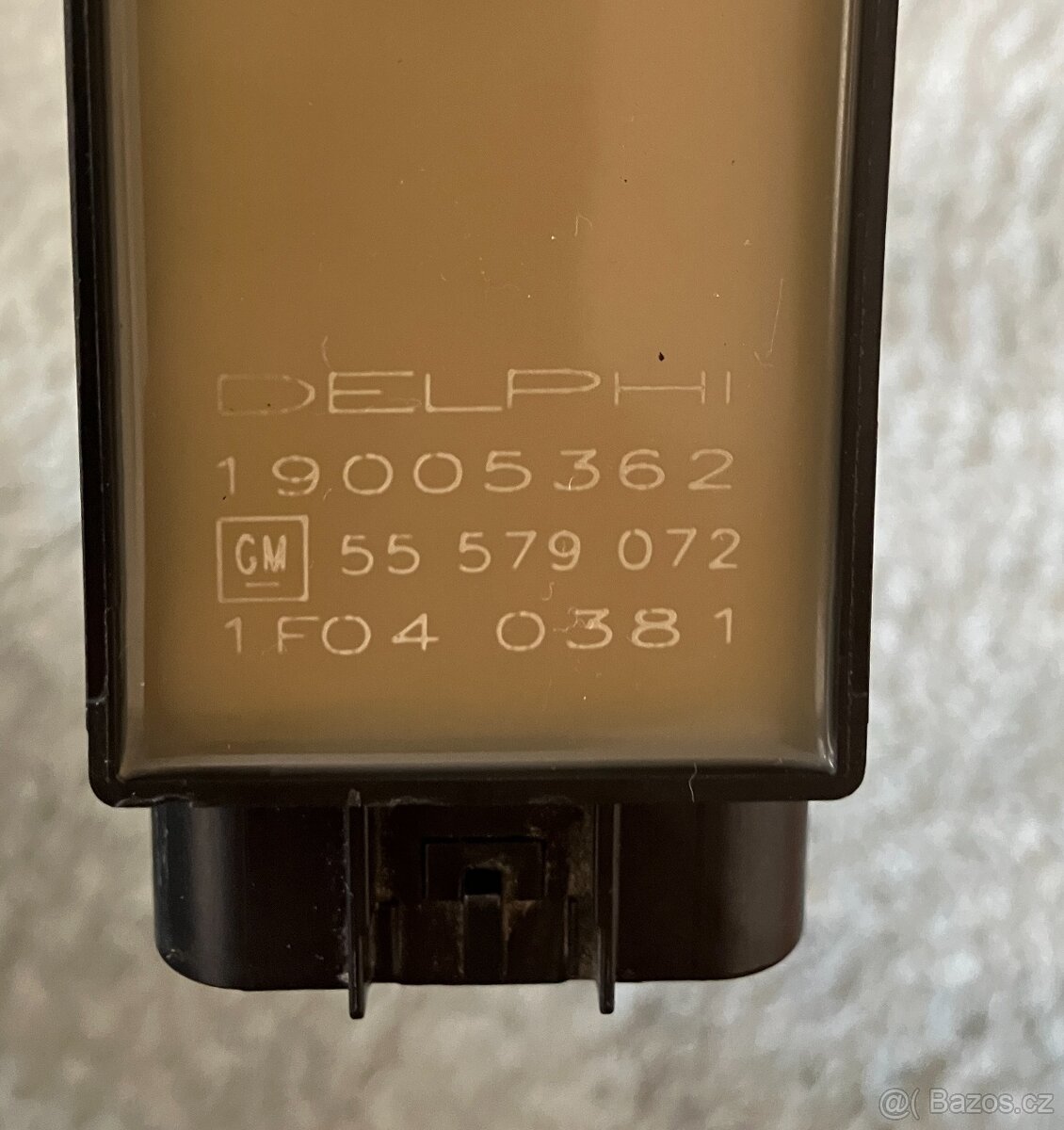 Zapalovací cívka DELPHI 19005362 z vozu OPEL Corsa - 2