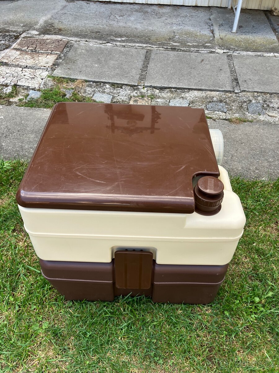 Chemický záchod - 2