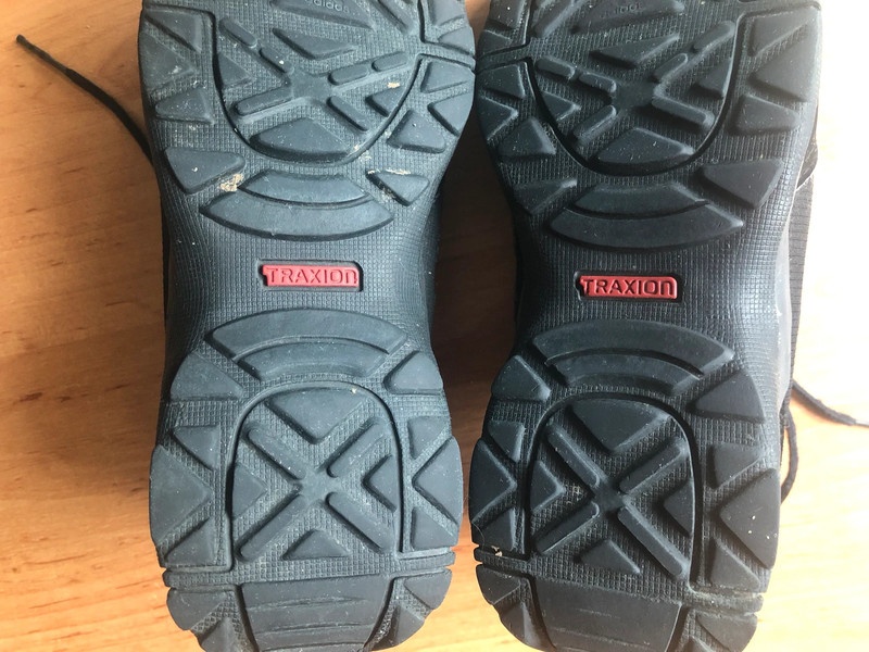 Prodám tenisky zn Adidas Terrex vel.33 - 2