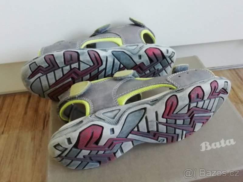 sandále Baťa vel. 34 - 2