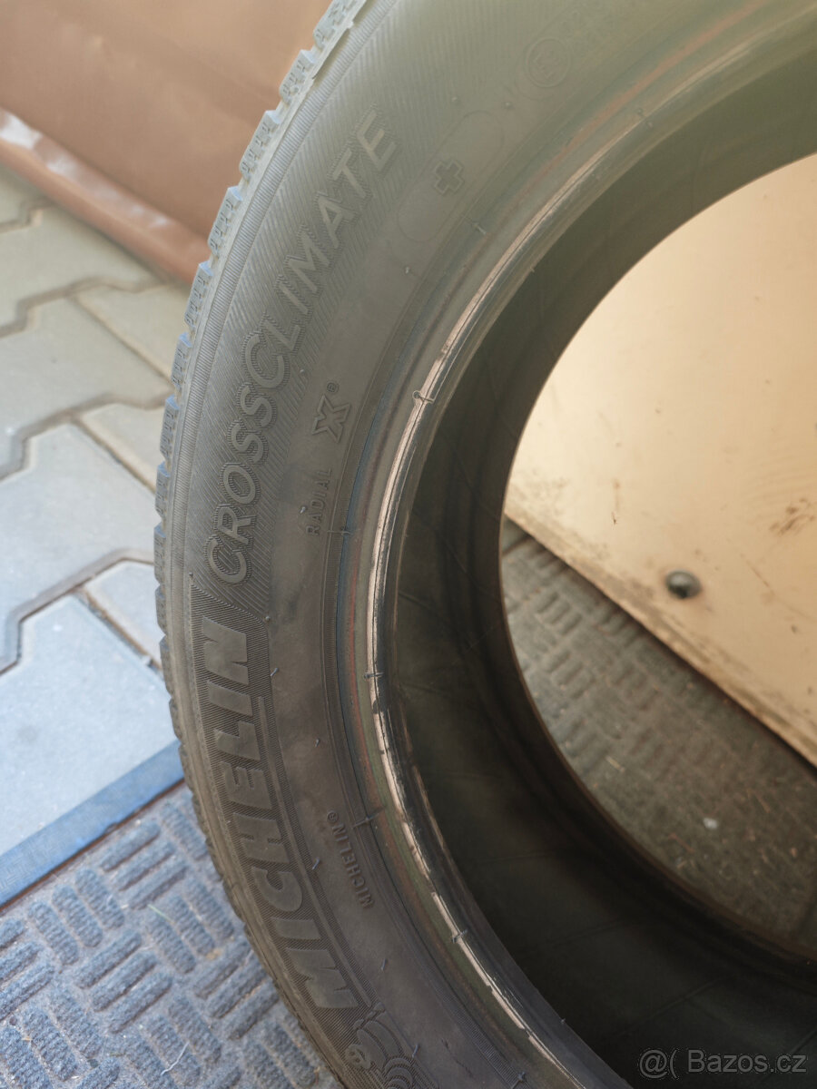 Pneu Michelin Crossclimate 205/55R16 - 2