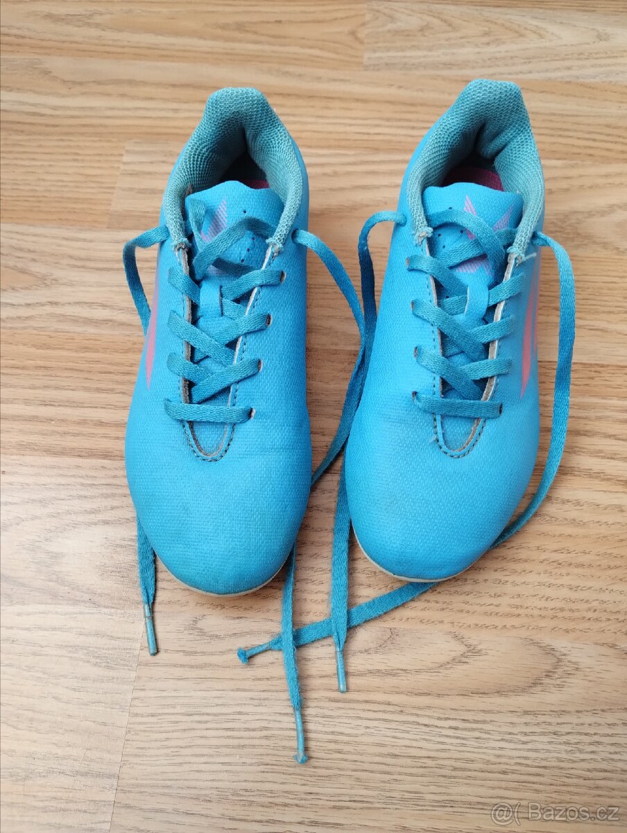 Kopačky Adidas, vel. 32 - 2