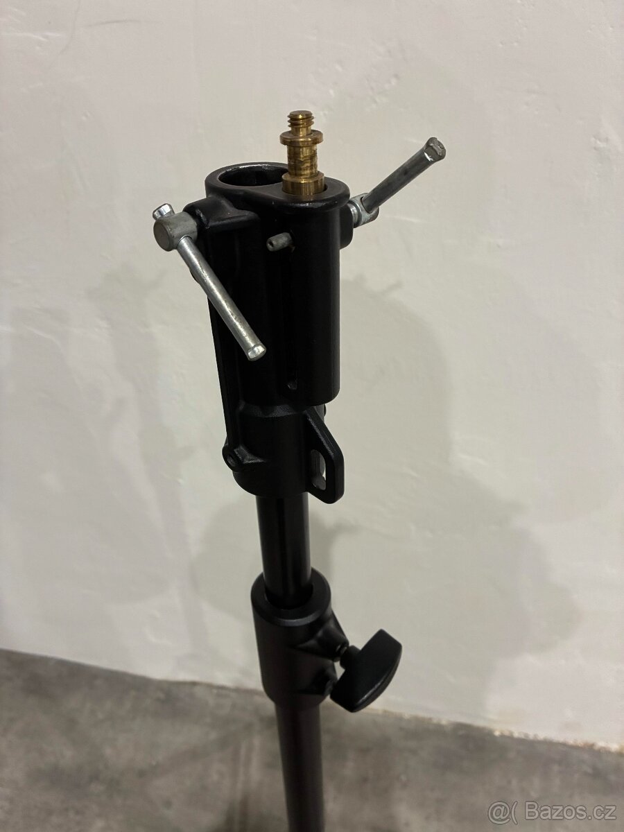 stativ Manfrotto 008B - 2