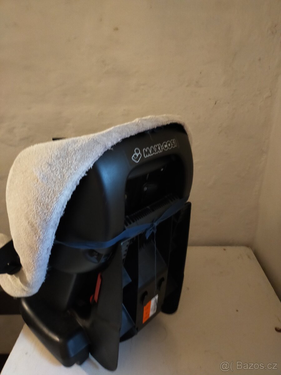 Dětská autosedačka - 2