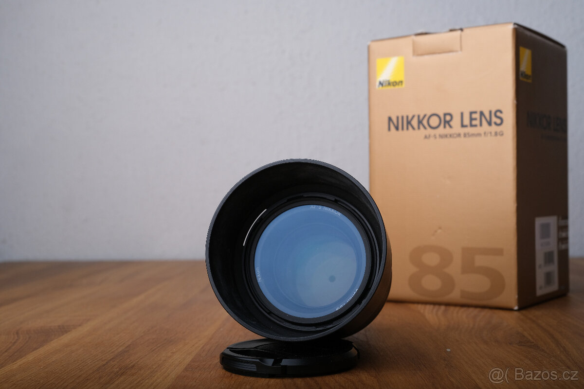 Nikkor 85mm f/1.8 G - 2