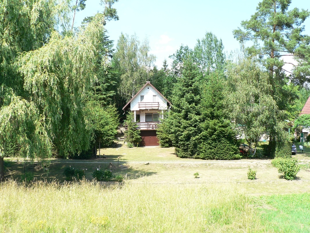 KOCELOVICE - chata u rybníka - 2