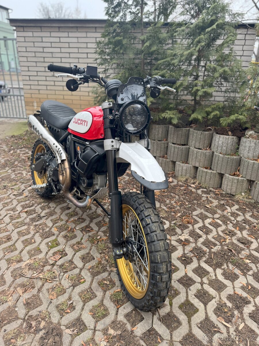 Prodám Ducati Desert Sled