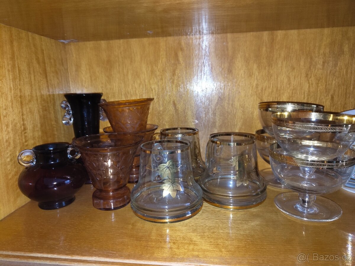 Set keramického nádobí - 2