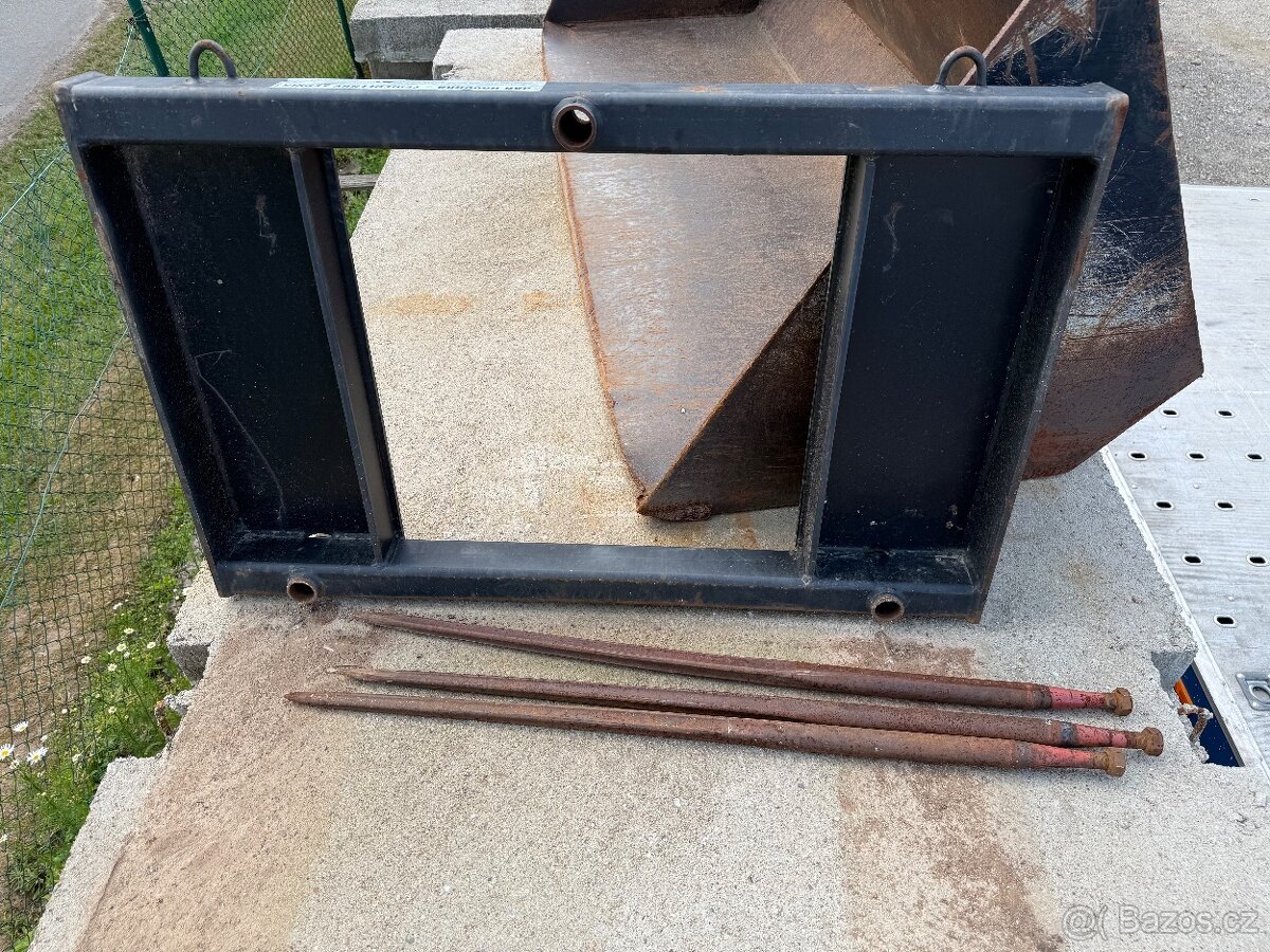 Balíkové vidle na traktor Nakladač euro ram - 2