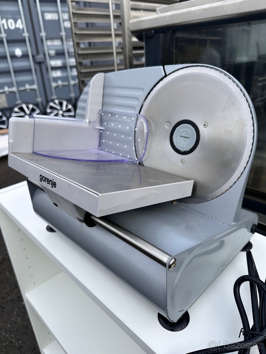 Kráječ chleba Gorenje - 2