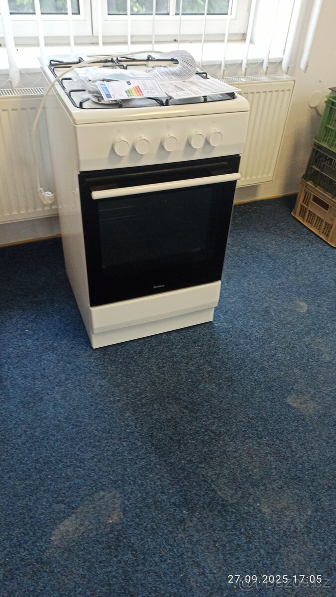 PLYNOVÝ SPORÁK NOVÝ AMICA - 2