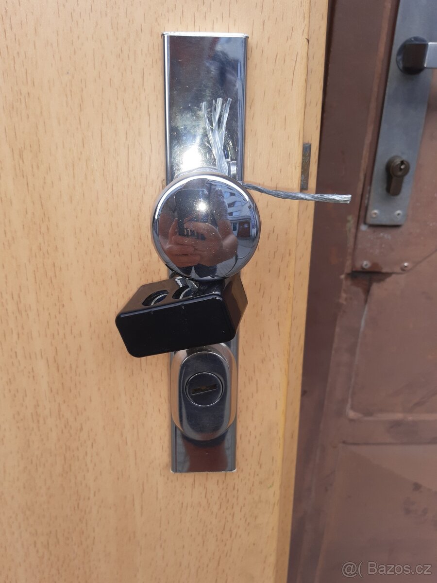 Vchodové dveře byt - 2