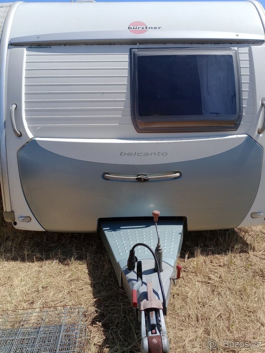 Prodám Karavan Burstner pro 9 osob - 2
