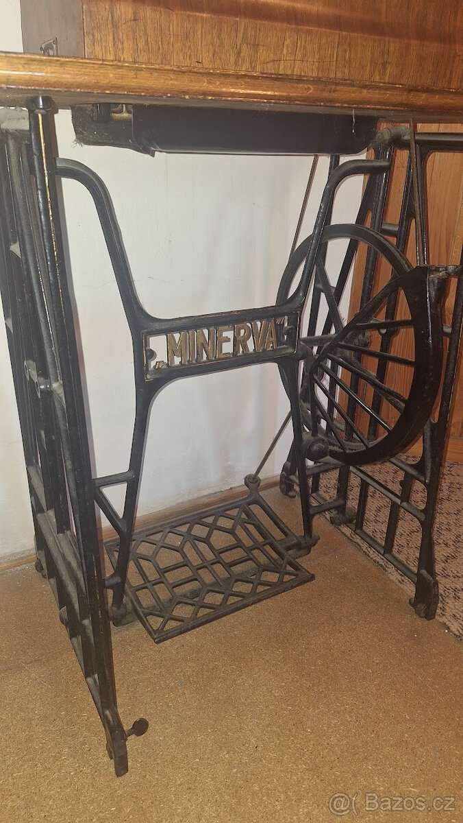 Šicí stroj Minerva Bobbin - 2