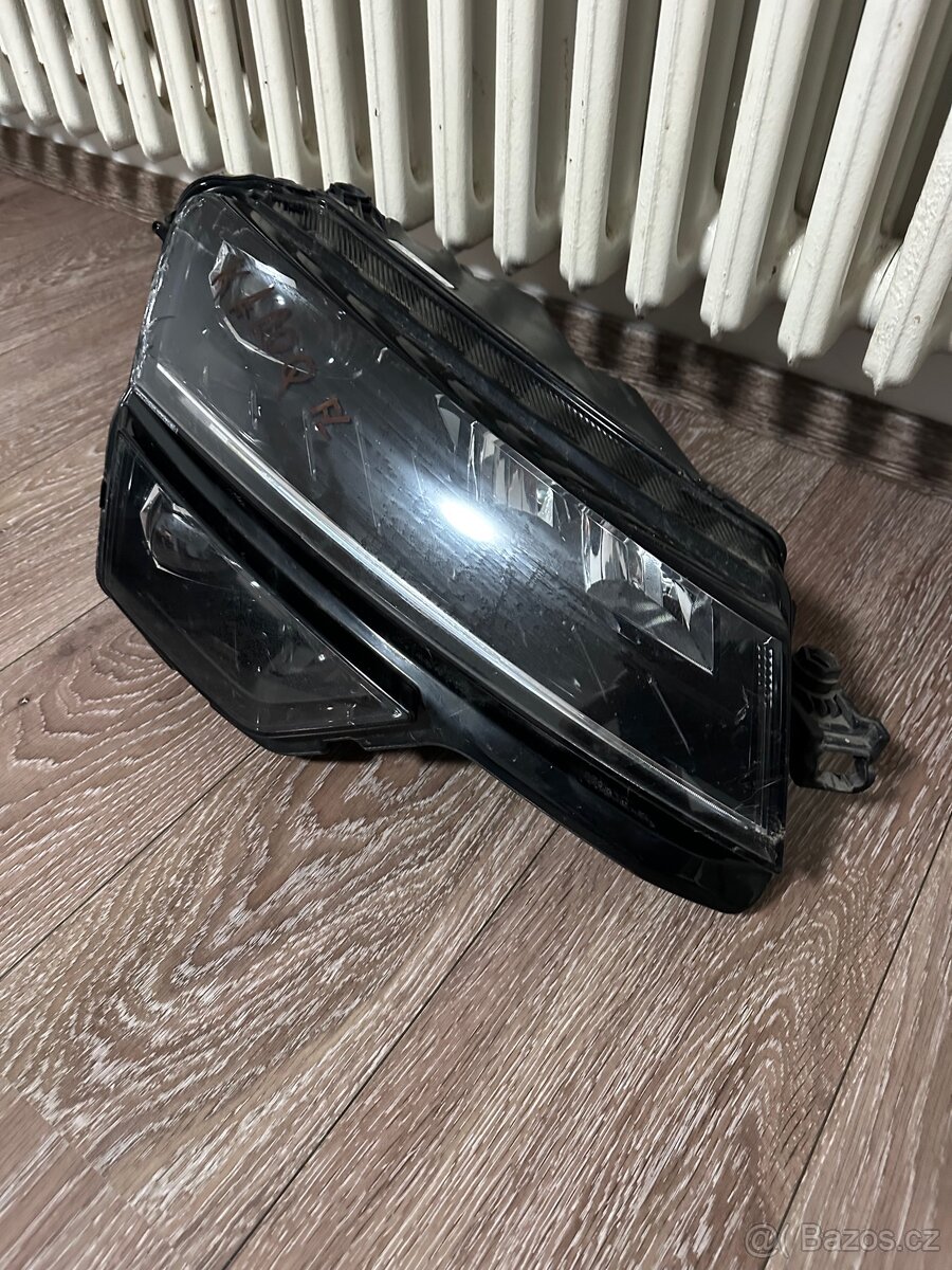 Světlo škoda kamiq fl - 2