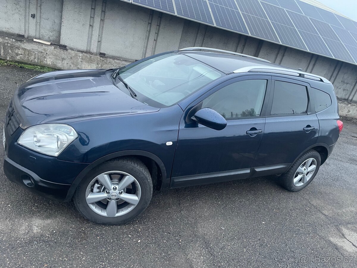 NISSAN Qashqai 2,0 DCi-110kw, 4x4, 7mist, automat - 2