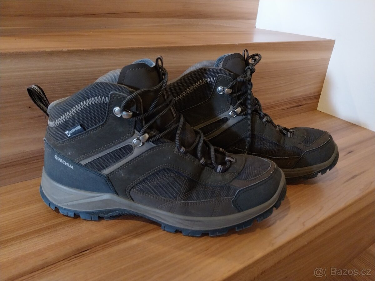 Trekové boty vel. 45 Quechua - 2