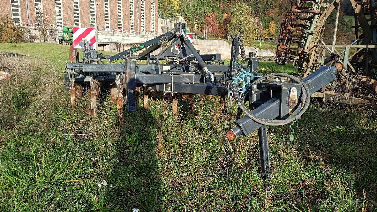 Kombinovaný radličkový kyprič Agro-tom - 2