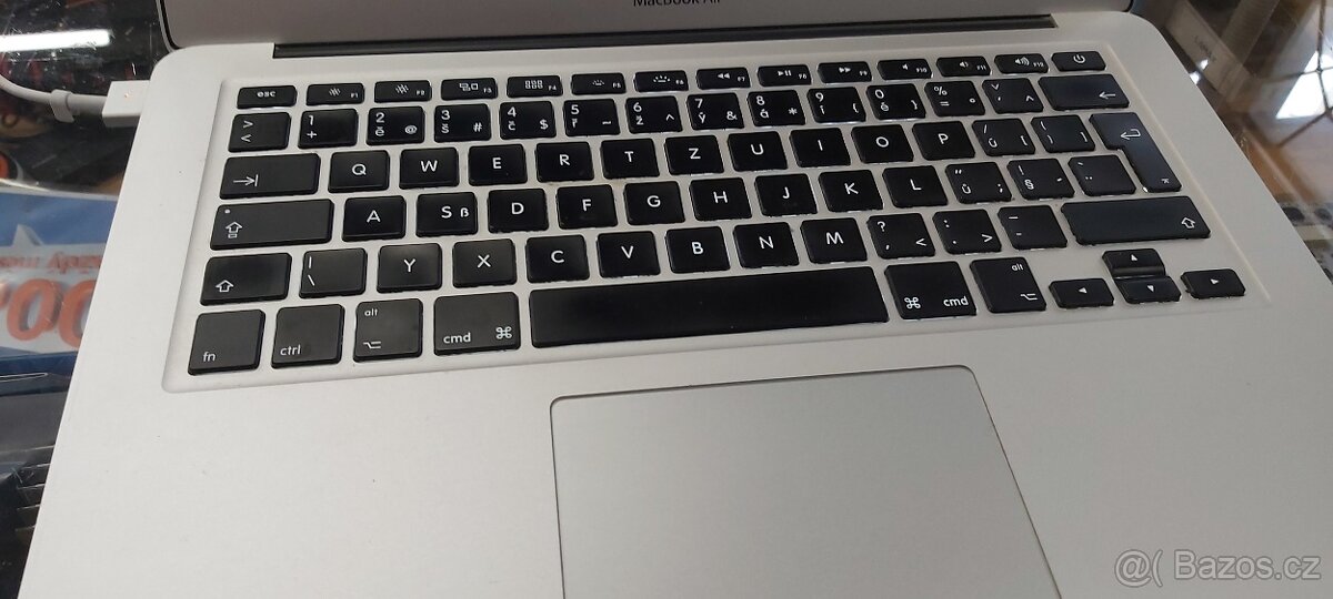 Apple MacBook Air 2017 - 2