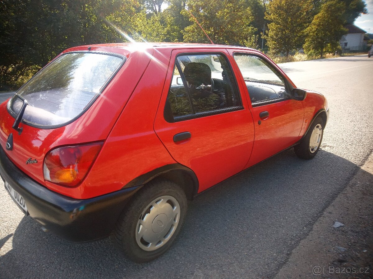 Ford Fiesta 1.3 - 2