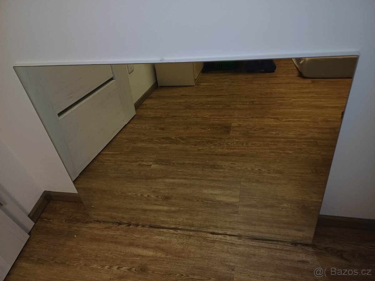 Zrcadlo Vitra Mia 78,5x 62 cm - 2