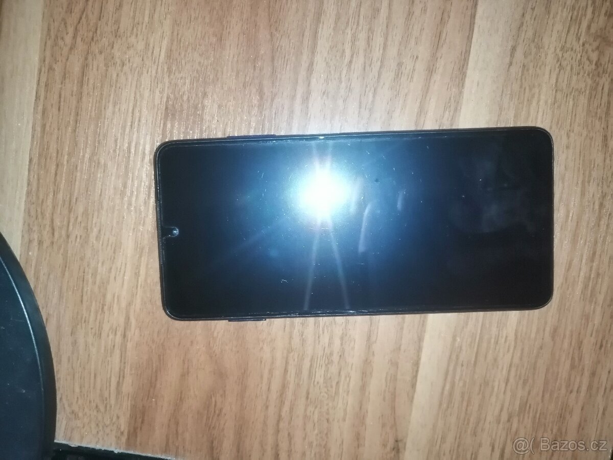 Poco X3 NFC na náhradní díly - 2