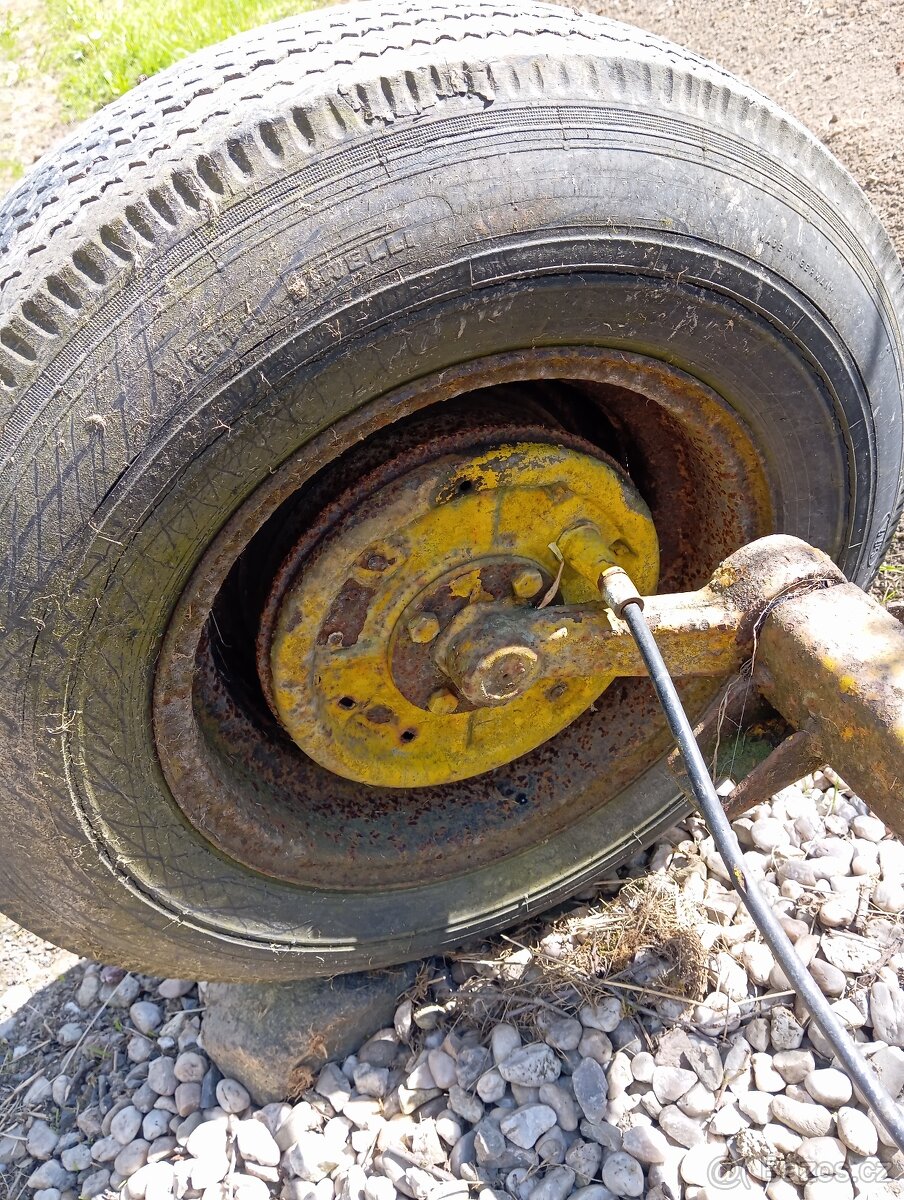 Bržděná náprava - 2