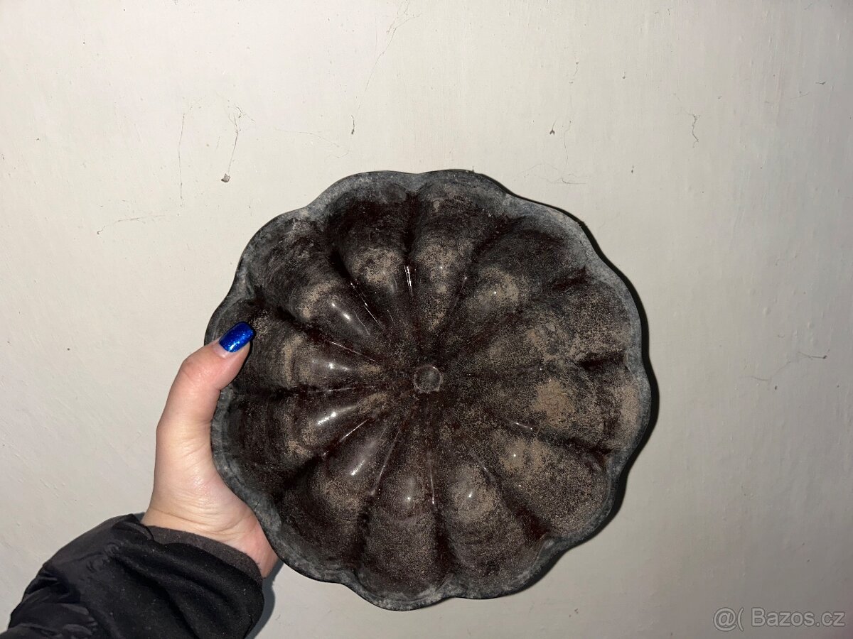 Stará keramická forma 300,- - 2