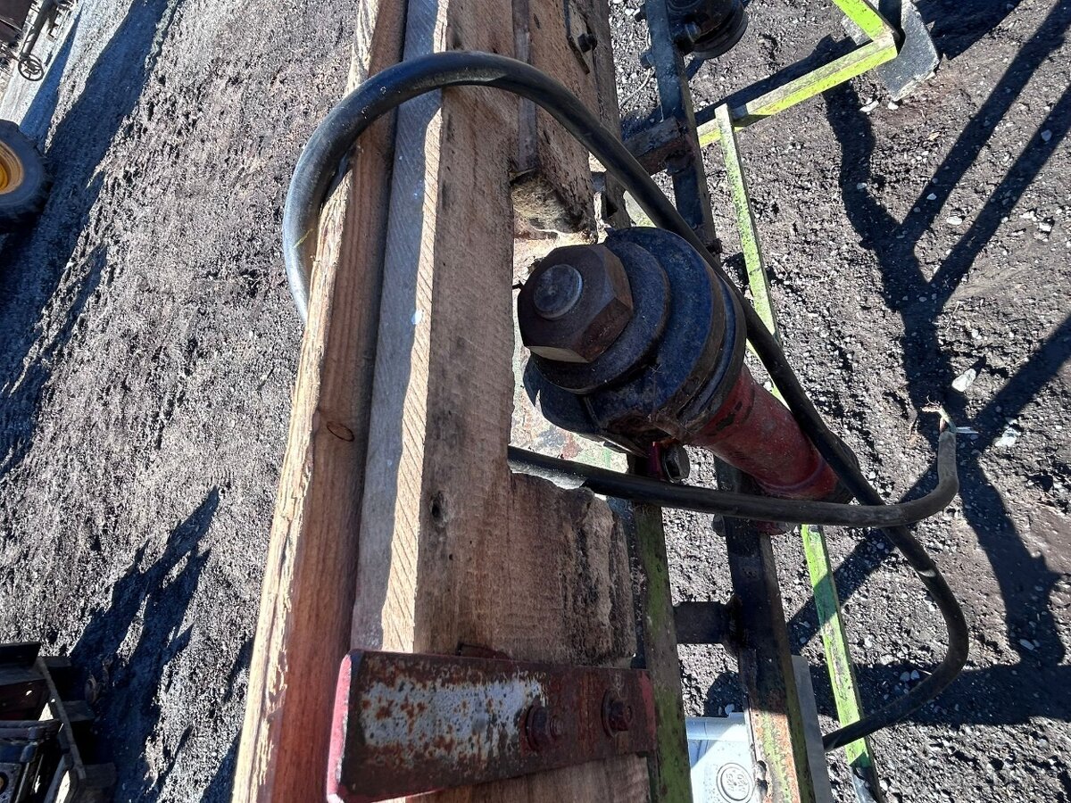 Dvouhřídelová fréza - 2