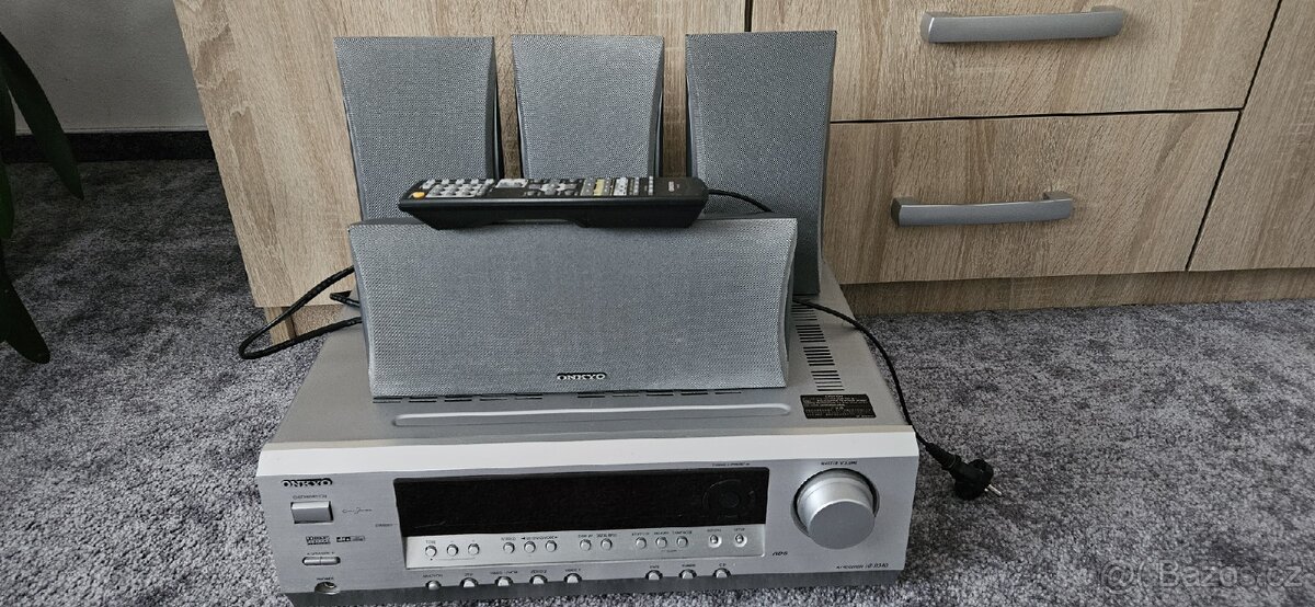 Domácí kino Onkyo - 2