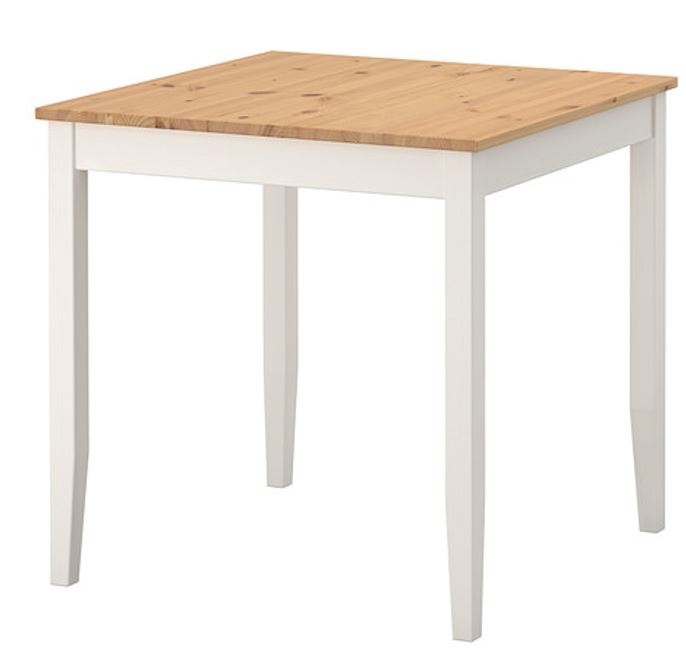 Jídelní stůl z masívu. - 2