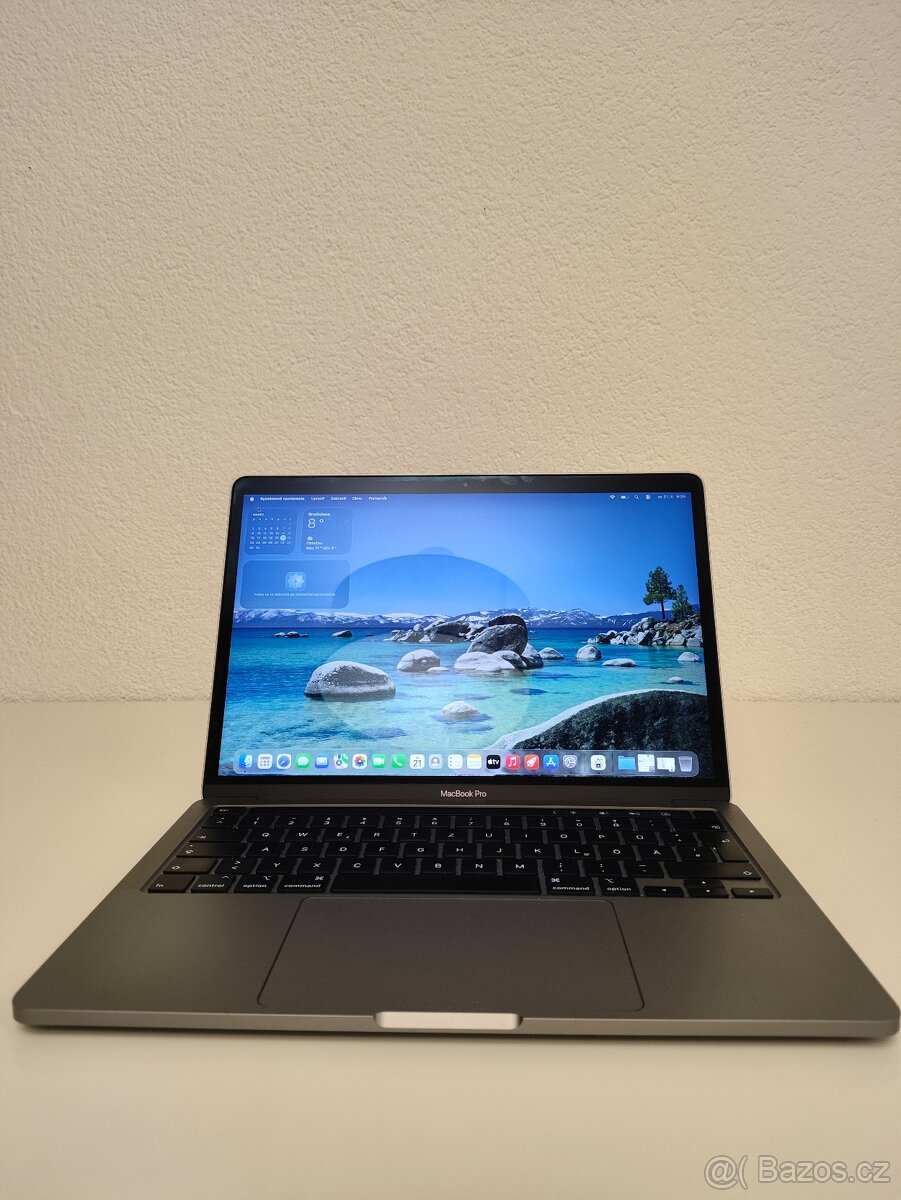 MacBook Pro 2020 | i7 • 32GB • 512GB SSD - 2