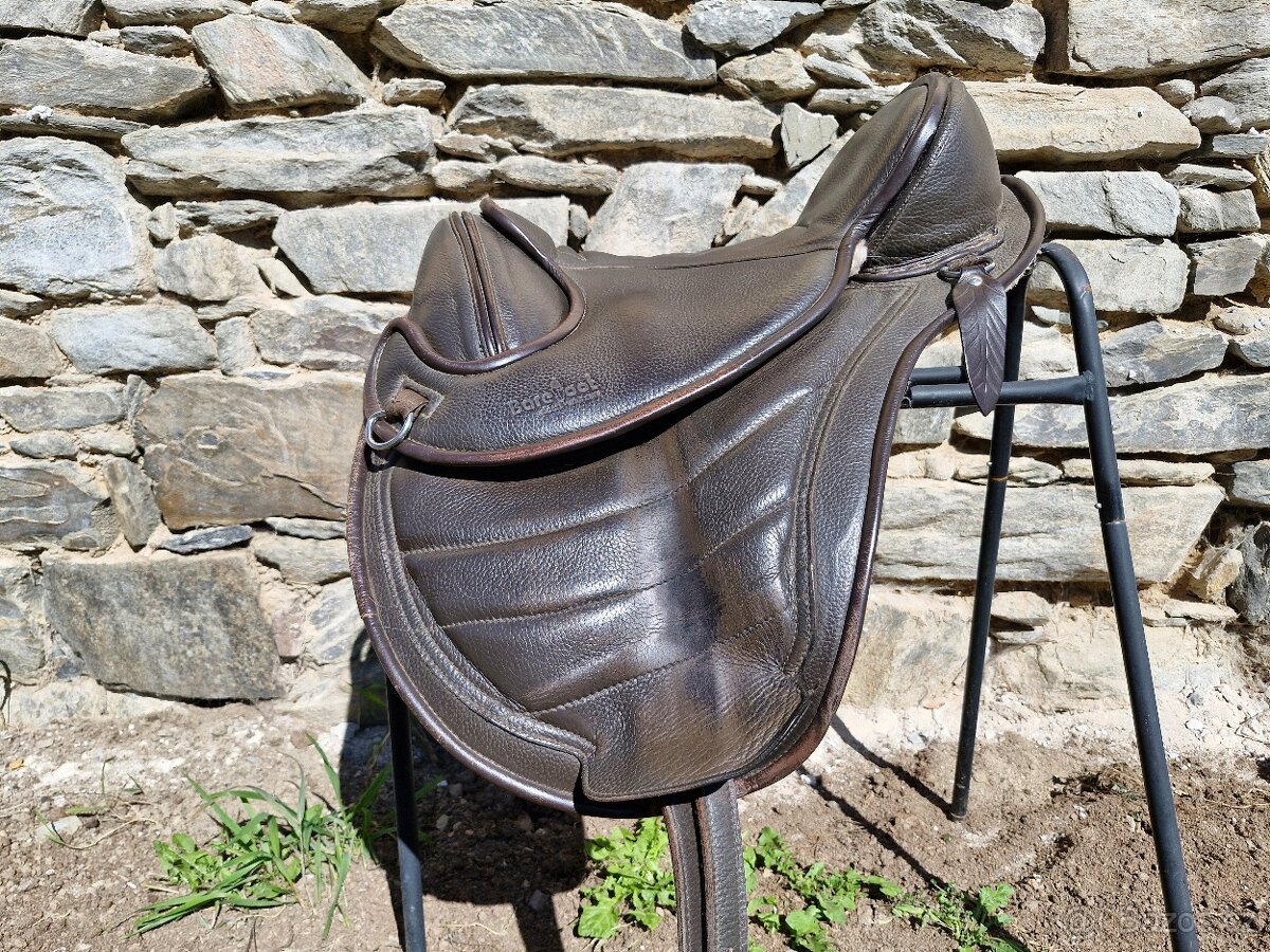 Barefoot Cheyenne - 2