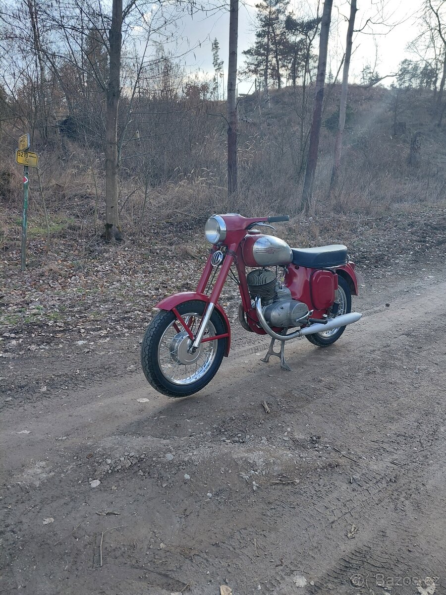 Jawa 250/559 - 2