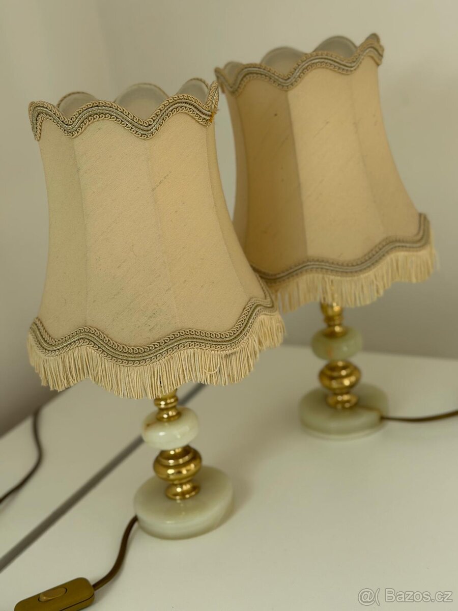 Lampičky se zlatým zdobením - 2