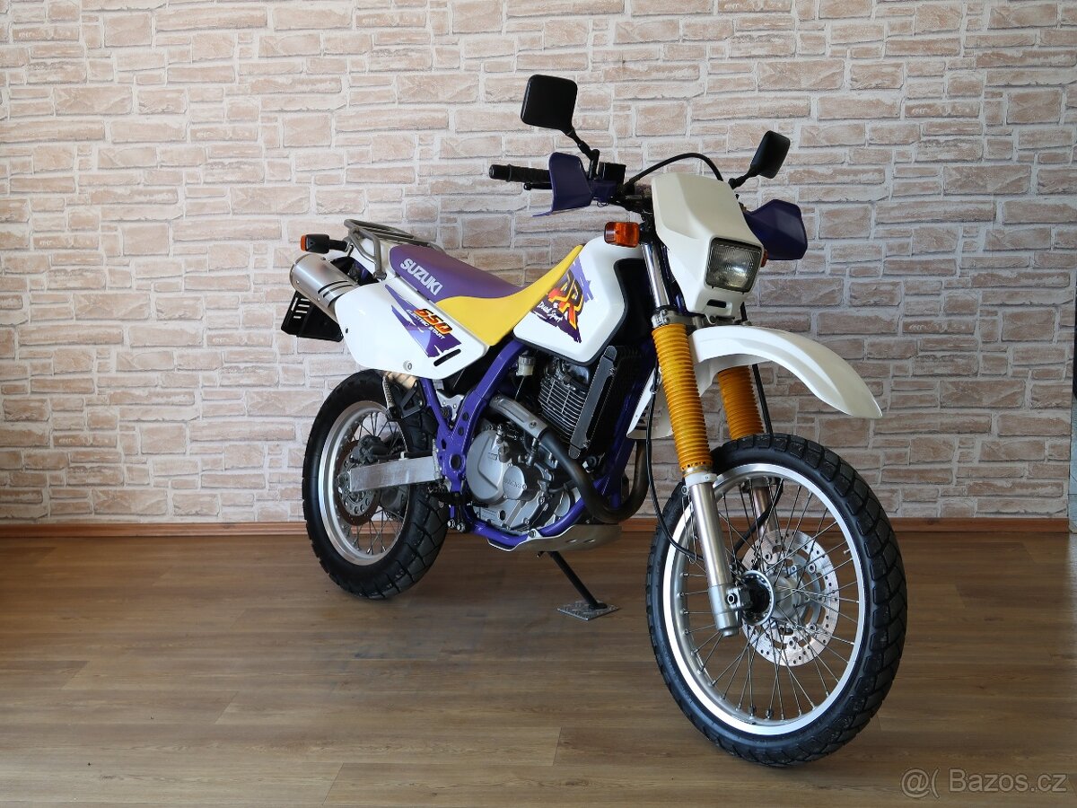 Suzuki DR650SE původní, plně funkční, nezničené